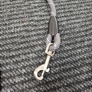 kong storage pocket rope leash